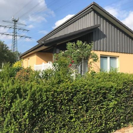 Komfortables Einzelhaus Mit Garten Halstenbek 外观 照片